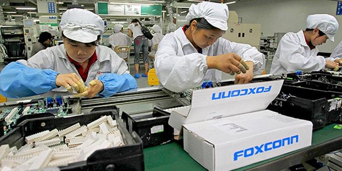 foxconn worker.jpg
